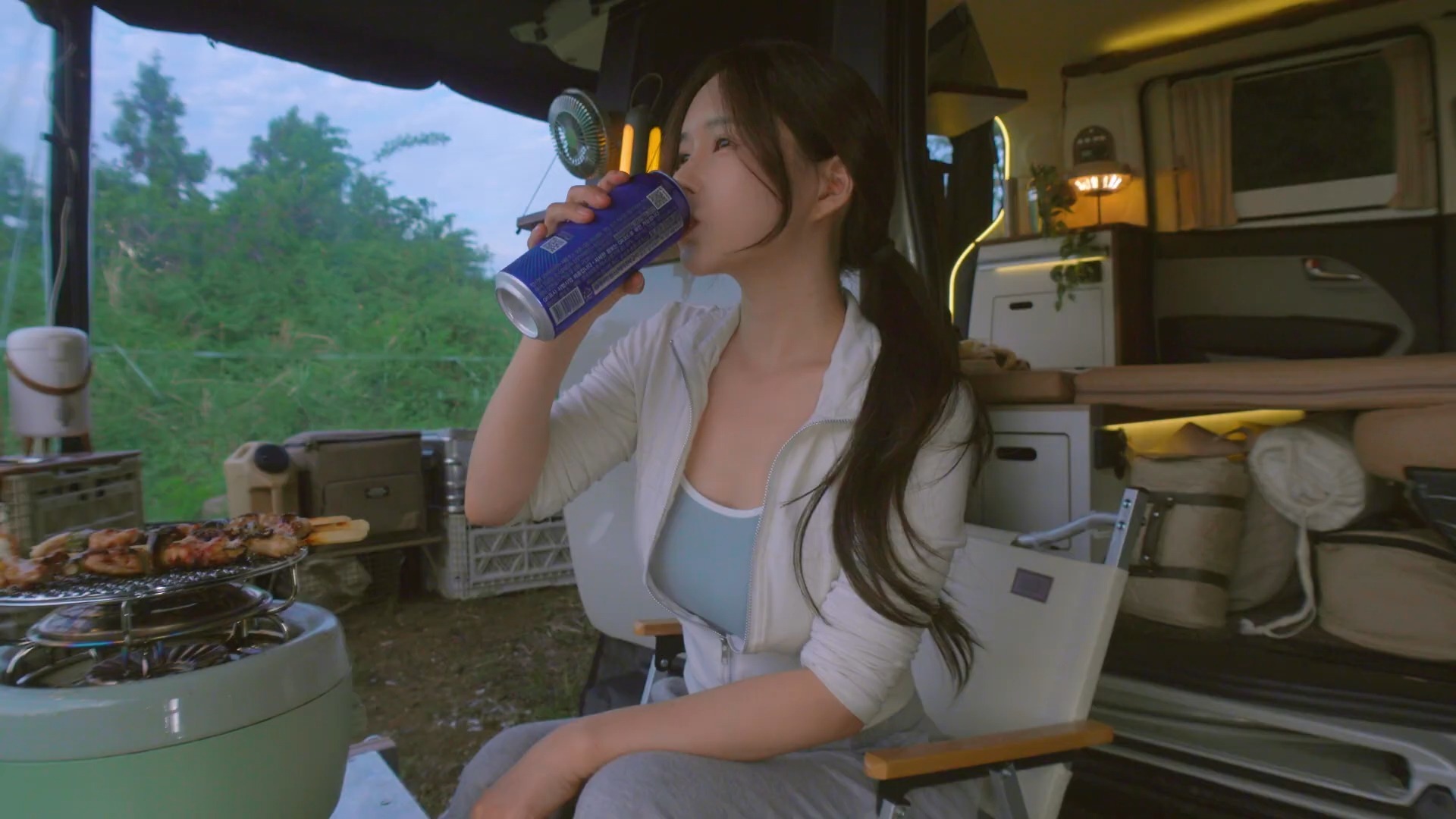 AI发展对阅读有哪些机遇与挑战？香港书展听听大家怎么说